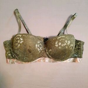 Kiss & Tell Intamates Size 38B Green Adjustable Staps Bra